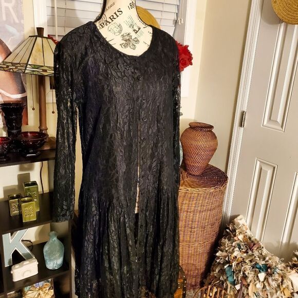 Vintage PASSPORTS  Pier One Black Dropped Waist Plated Dress - Picture 8 of 15